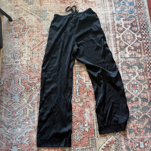 Abercrombie Satin Pants - Picture 5 of 5